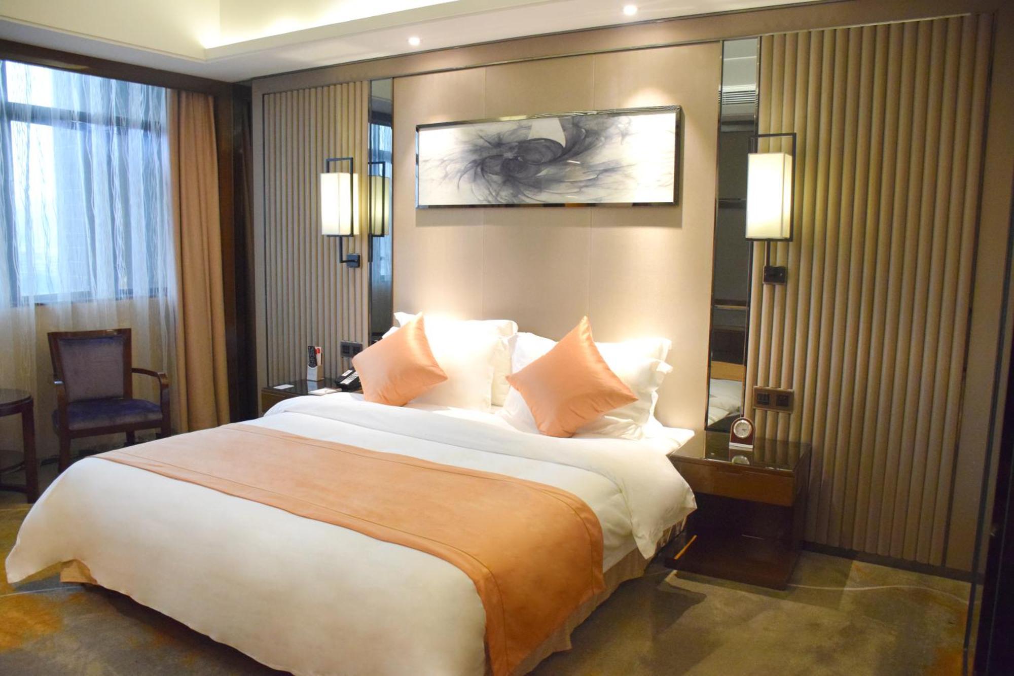 Ramada Foshan Hotel Bagian luar foto