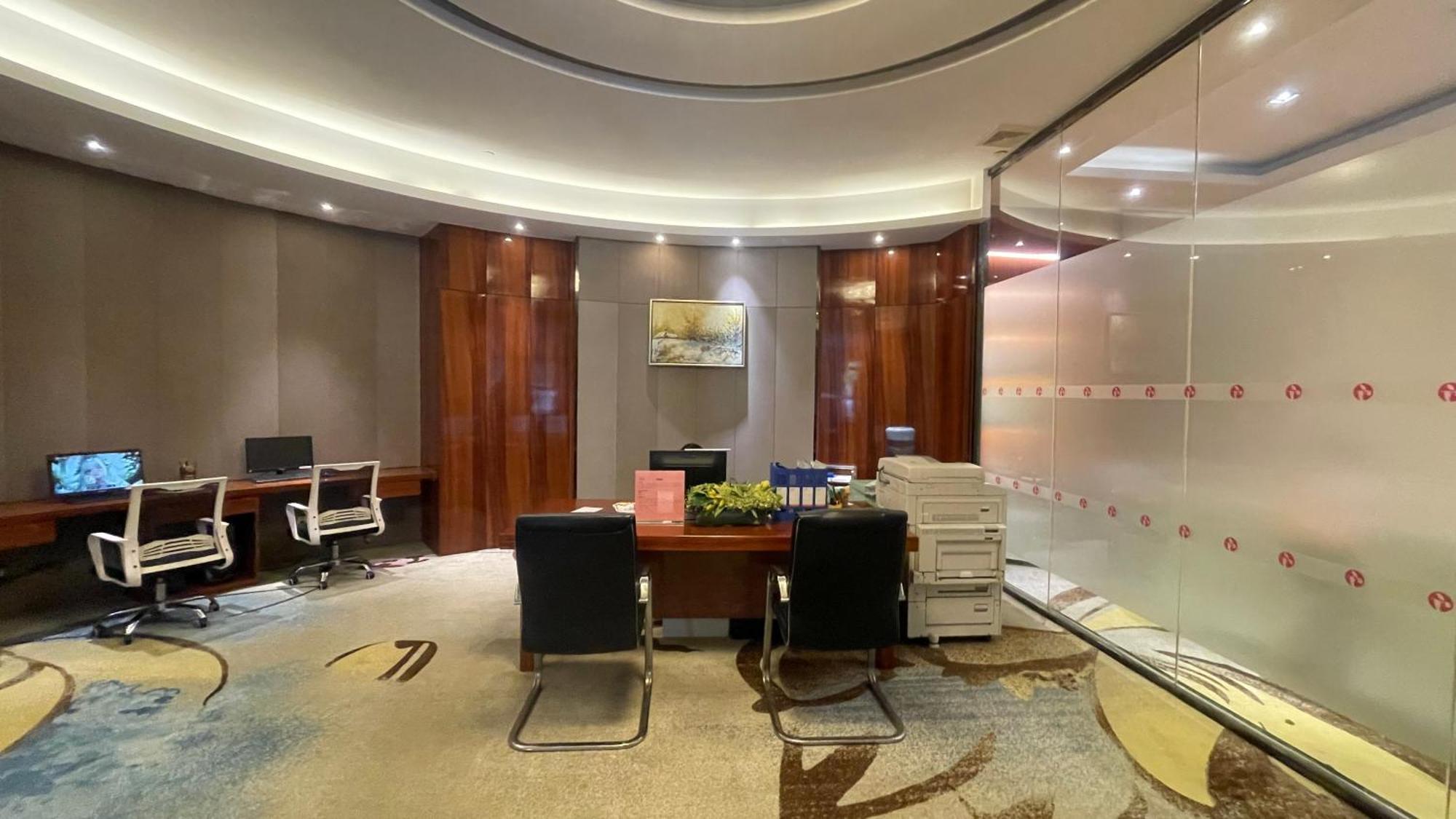 Ramada Foshan Hotel Bagian luar foto