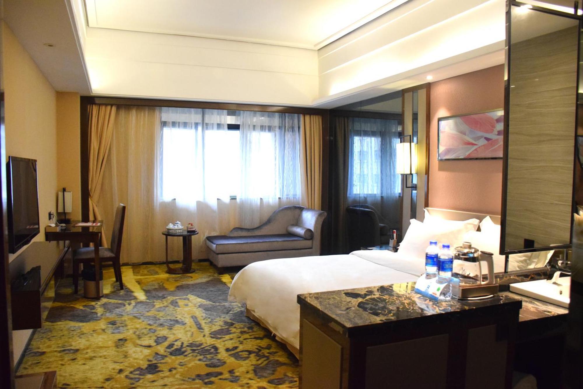 Ramada Foshan Hotel Bagian luar foto