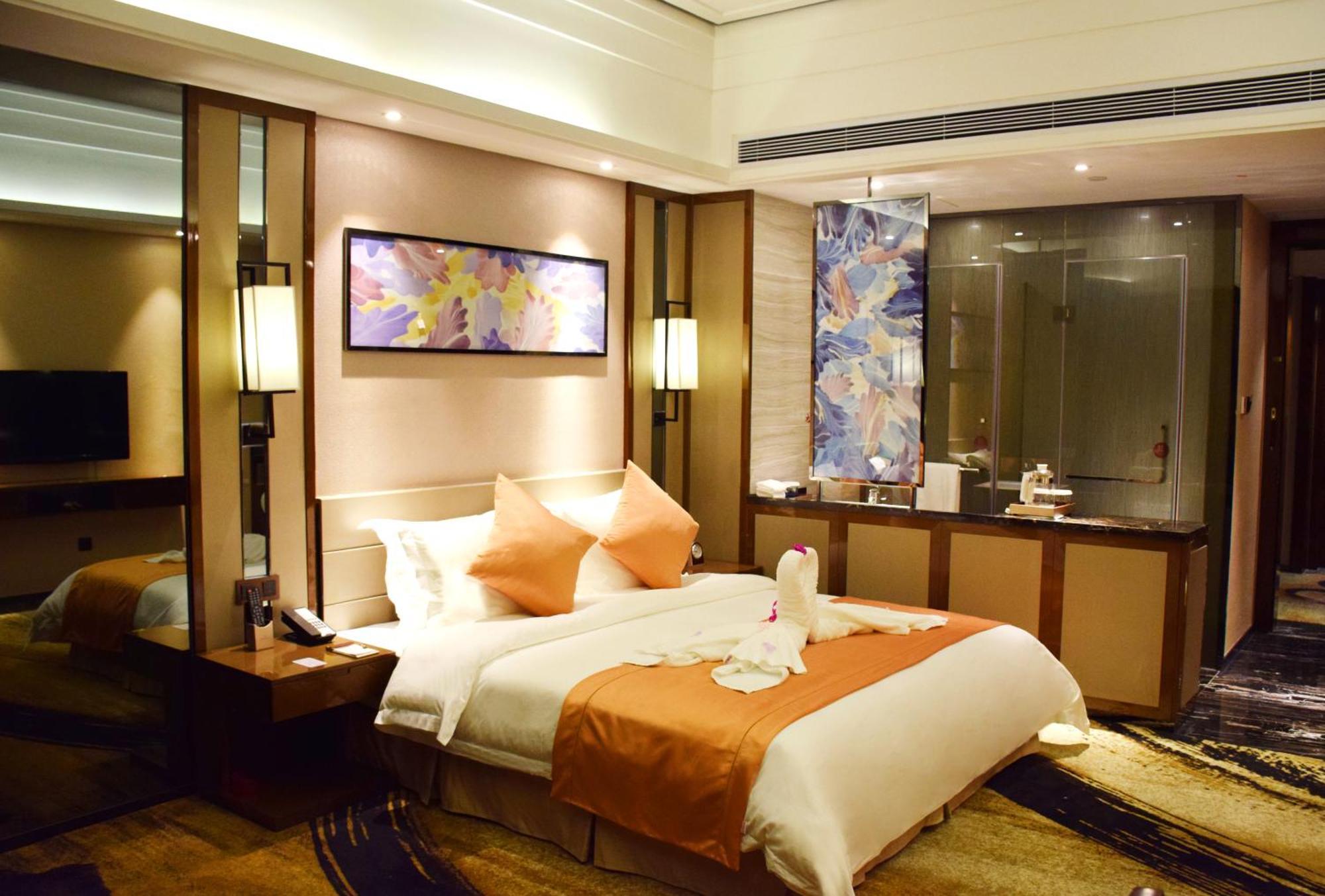 Ramada Foshan Hotel Bagian luar foto